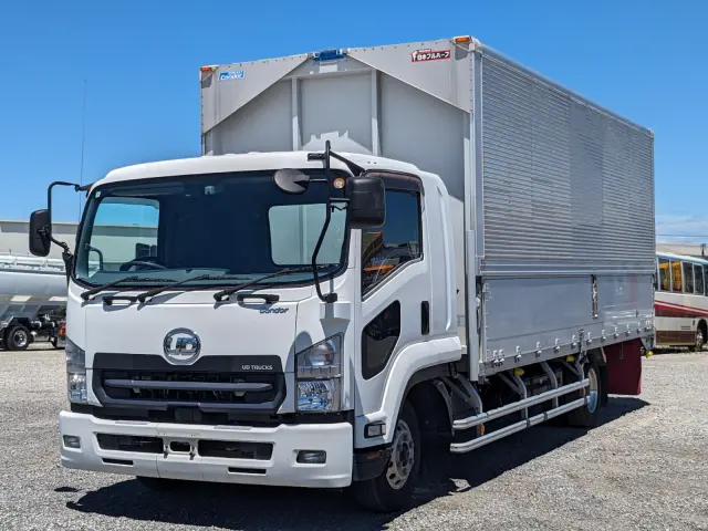 UD コンドル 2RG-BRR90S2(2WD)の写真1