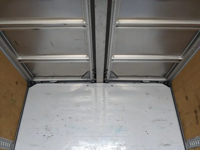 UD コンドル 2RG-BRR90S2(2WD)の写真15