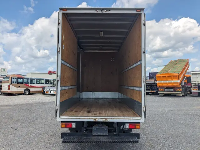 日野 デュトロ 2RG-XZU655M(2WD)の写真9