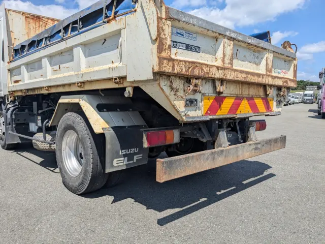 いすゞ エルフ 2PG-NPR88YN(2WD)の写真5
