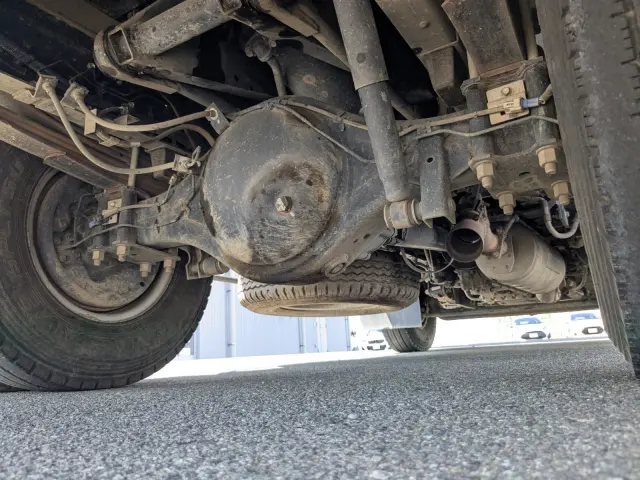 いすゞ エルフ 2PG-NPR88YN(2WD)の写真12