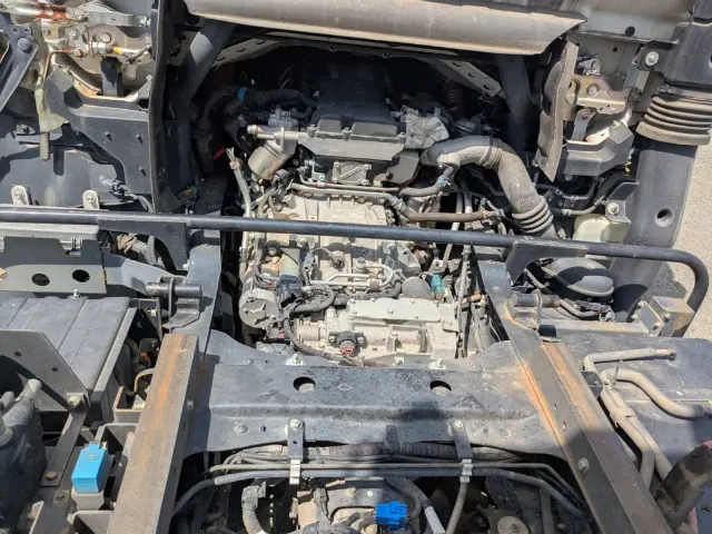 いすゞ エルフ 2PG-NPR88YN(2WD)の写真32