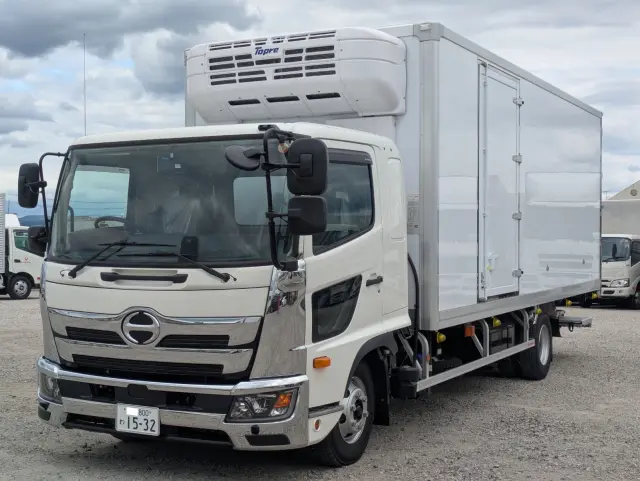 日野 レンジャー 2KG-FD2ABG(2WD)の写真1