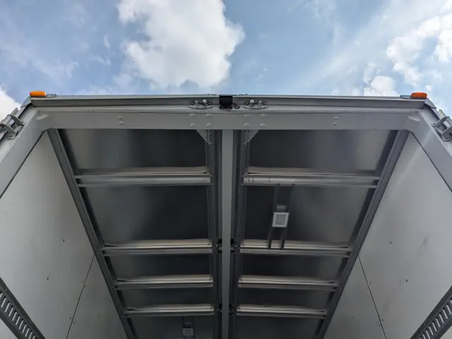 三菱 ファイター 2KG-FK65F(2WD)の写真13