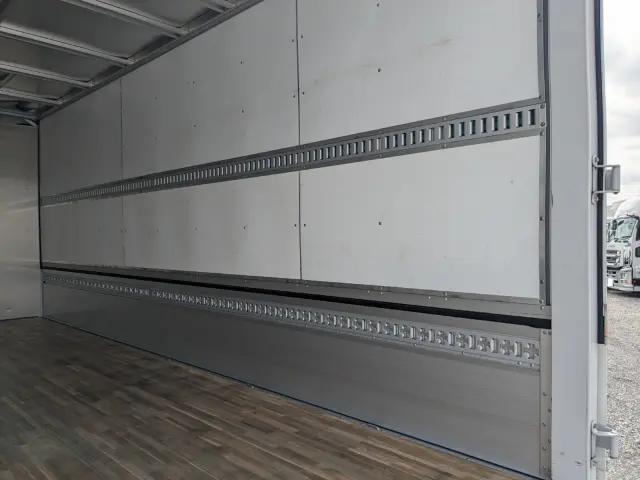 三菱 ファイター 2KG-FK65F(2WD)の写真20