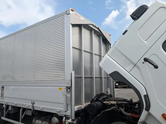 三菱 ファイター 2KG-FK65F(2WD)の写真50
