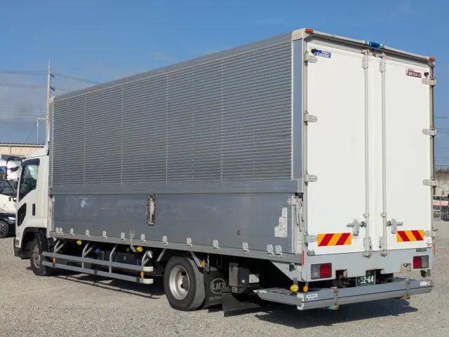 UD コンドル 2RG-BRR90T2(2WD)の写真5