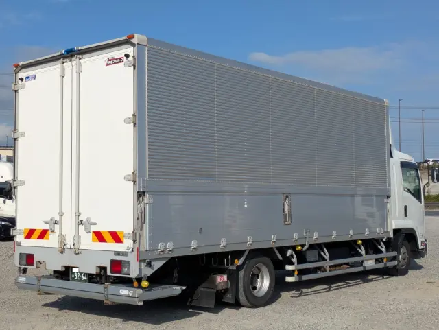 UD コンドル 2RG-BRR90T2(2WD)の写真7