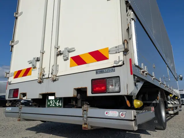 UD コンドル 2RG-BRR90T2(2WD)の写真8