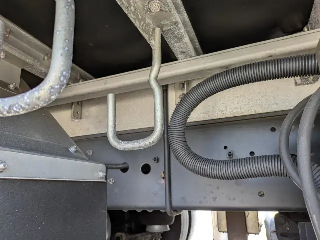 UD コンドル 2RG-BRR90T2(2WD)の写真23