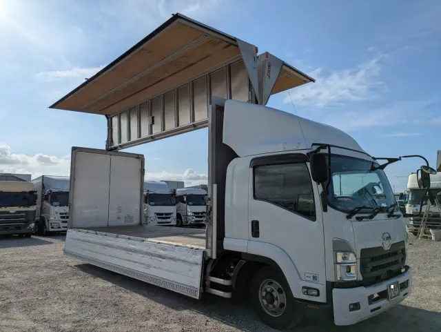 UD コンドル 2RG-BRR90T2(2WD)の写真40