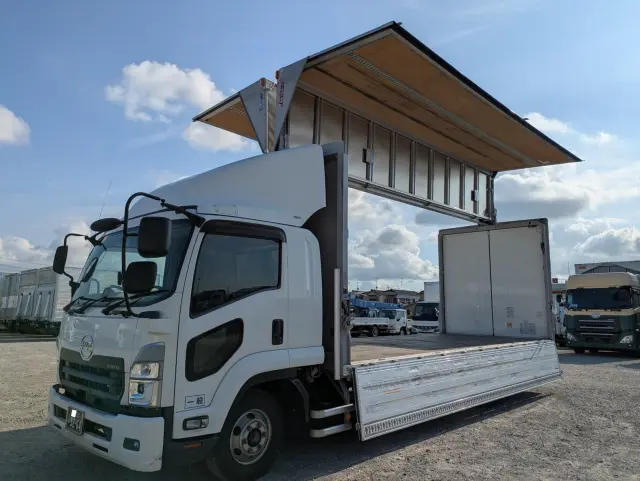 UD コンドル 2RG-BRR90T2(2WD)の写真41
