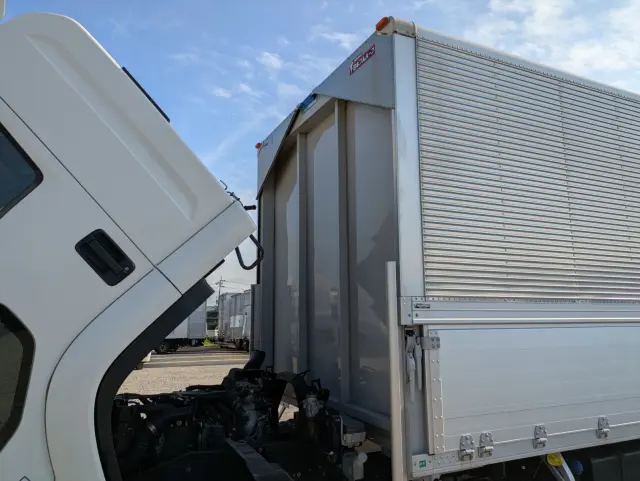UD コンドル 2RG-BRR90T2(2WD)の写真45
