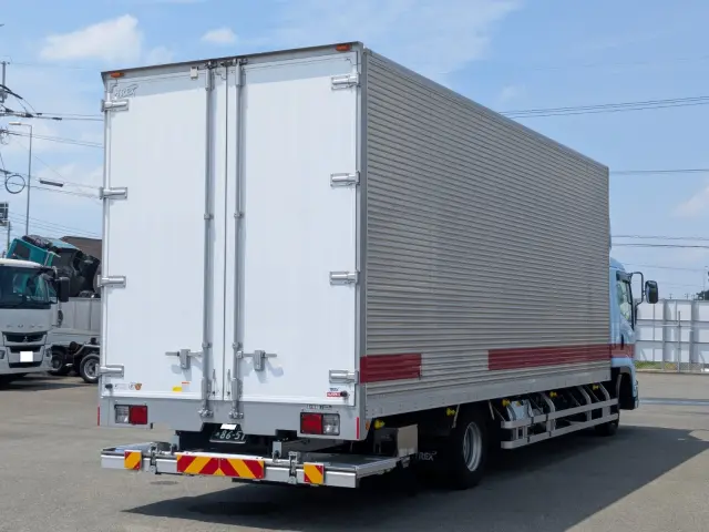 UD クオン 2RG-BRR90T4(2WD)の写真4