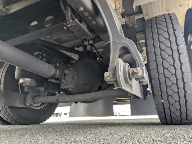 UD クオン 2RG-BRR90T4(2WD)の写真11