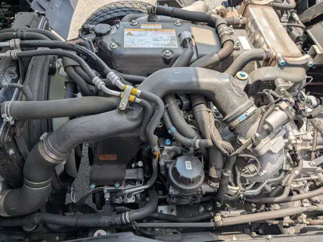 UD クオン 2RG-BRR90T4(2WD)の写真39
