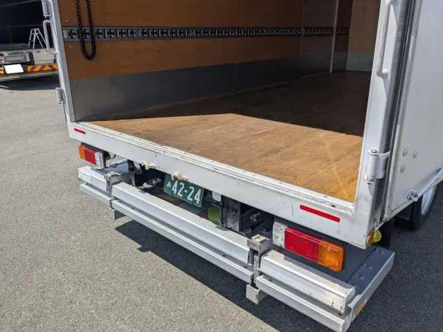 日野 デュトロ 2KG-XZU710M(2WD)の写真21