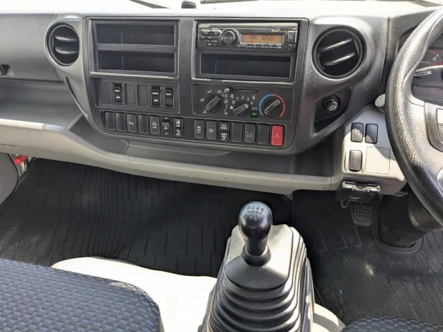 日野 デュトロ 2KG-XZU710M(2WD)の写真27