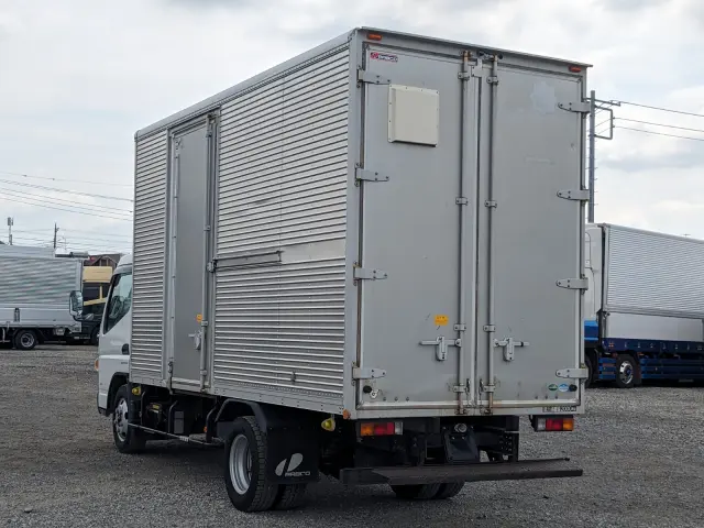 三菱 キャンター TPG-FEA50(2WD)の写真3
