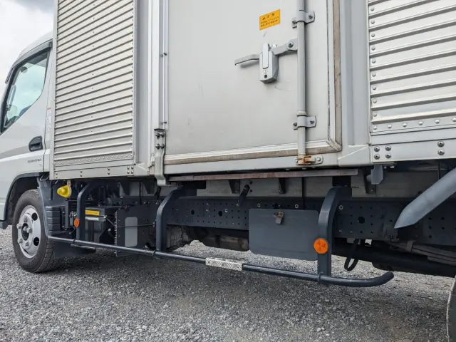 三菱 キャンター TPG-FEA50(2WD)の写真30