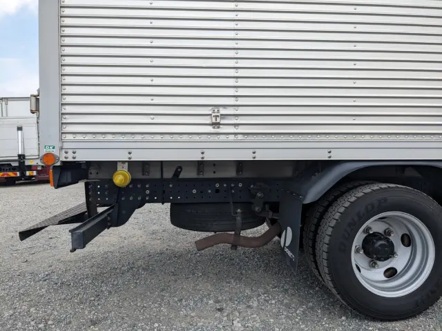 三菱 キャンター TPG-FEA50(2WD)の写真34