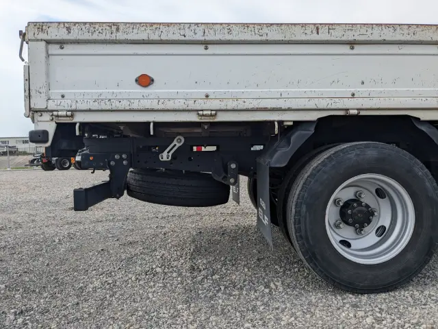 いすゞ エルフ 2RG-NMR88AR(2WD)の写真21