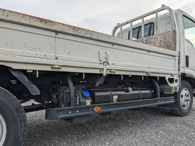 いすゞ エルフ 2RG-NMR88AR(2WD)の写真31