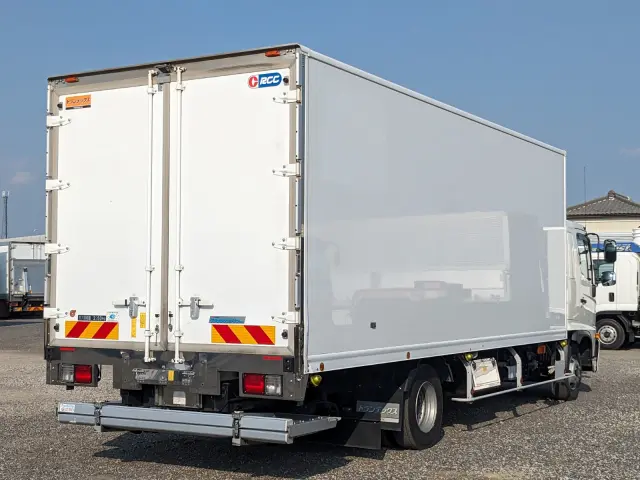 日野 レンジャー 2KG-FD2ABG(2WD)の写真5