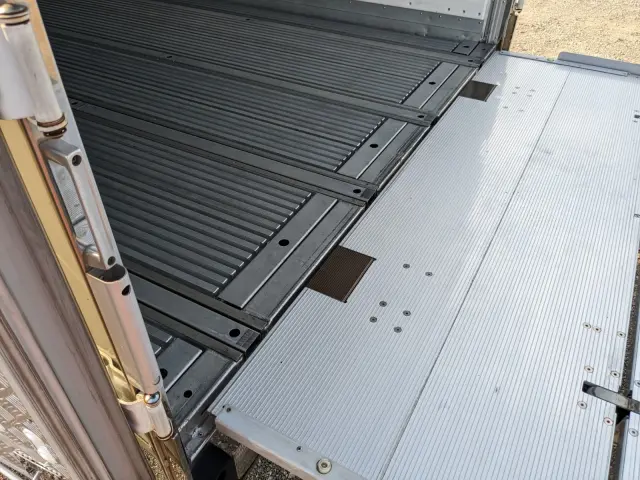 日野 レンジャー 2KG-FD2ABG(2WD)の写真12