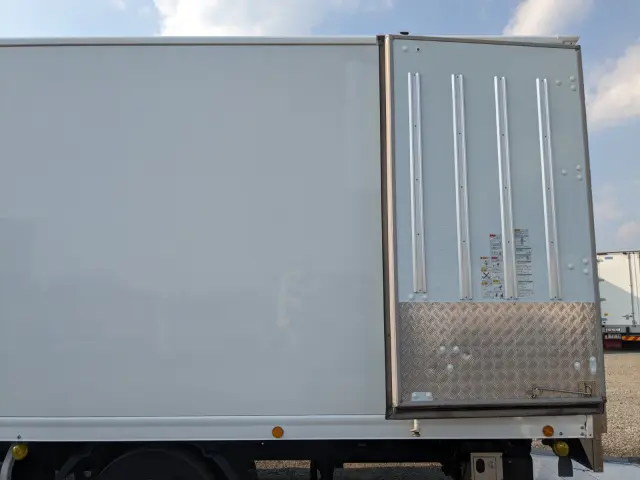 日野 レンジャー 2KG-FD2ABG(2WD)の写真24