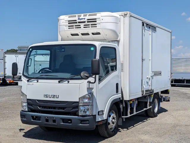いすゞ エルフ TPG-NPR85AN(2WD)の写真1