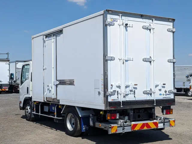 いすゞ エルフ TPG-NPR85AN(2WD)の写真4