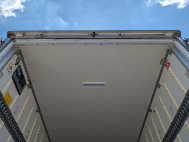 いすゞ エルフ TPG-NPR85AN(2WD)の写真15