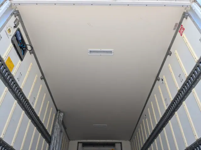 いすゞ エルフ TPG-NPR85AN(2WD)の写真17