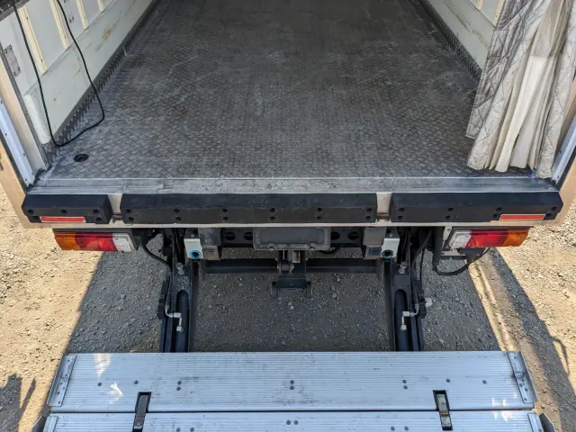 日野 デュトロ TPG-XZU712M(2WD)の写真14