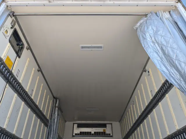 日野 デュトロ TPG-XZU712M(2WD)の写真17