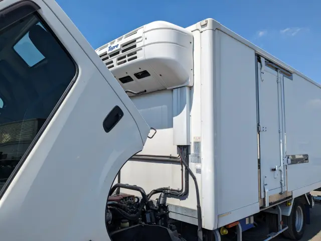 日野 デュトロ TPG-XZU712M(2WD)の写真43