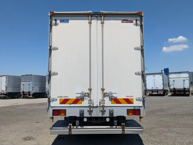 いすゞ フォワード 2PG-FRR90S2(2WD)の写真5