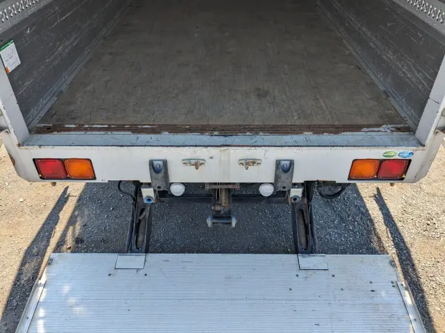 いすゞ フォワード 2PG-FRR90S2(2WD)の写真14