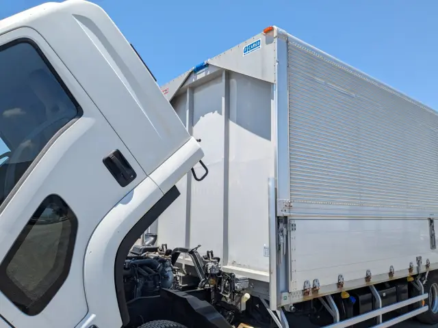 いすゞ フォワード 2PG-FRR90S2(2WD)の写真40