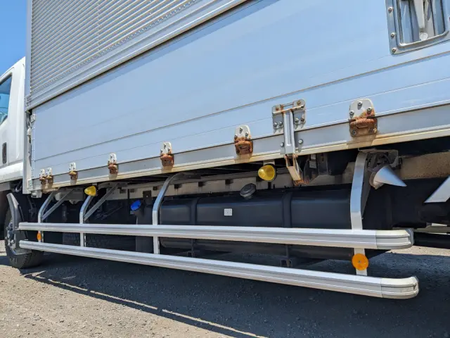 いすゞ フォワード 2PG-FRR90S2(2WD)の写真47