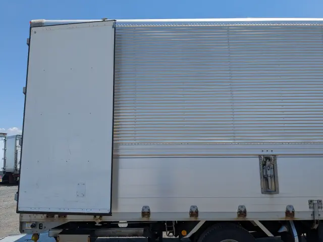 いすゞ フォワード 2PG-FRR90S2(2WD)の写真48