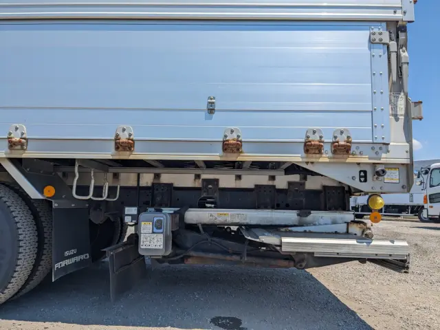 いすゞ フォワード 2PG-FRR90S2(2WD)の写真49