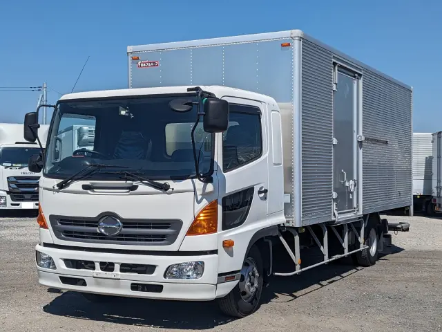 日野 レンジャー TKG-FD9JLAA(2WD)の写真1