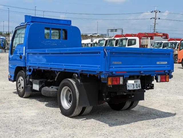 マツダ タイタン 2RG-LKR88A(2WD)の写真6