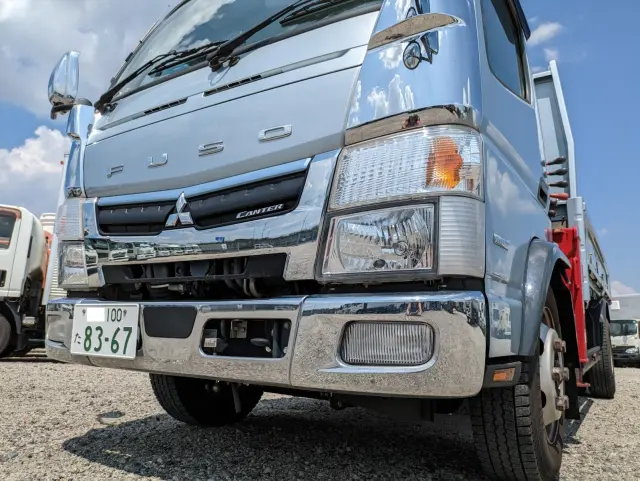 三菱 キャンター 2PG-FEA80(2WD)の写真6