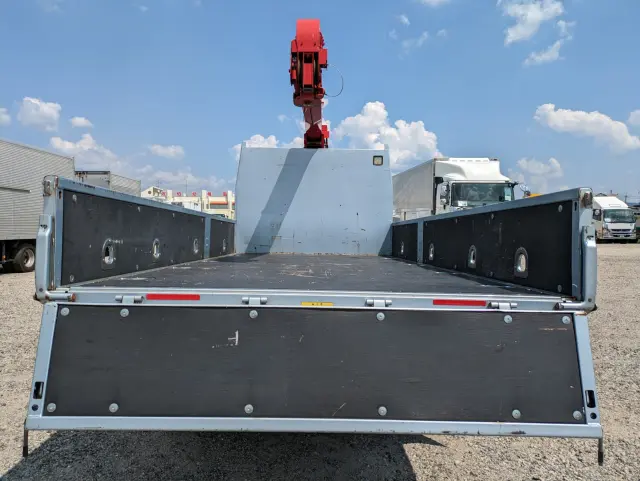 三菱 キャンター 2PG-FEA80(2WD)の写真13