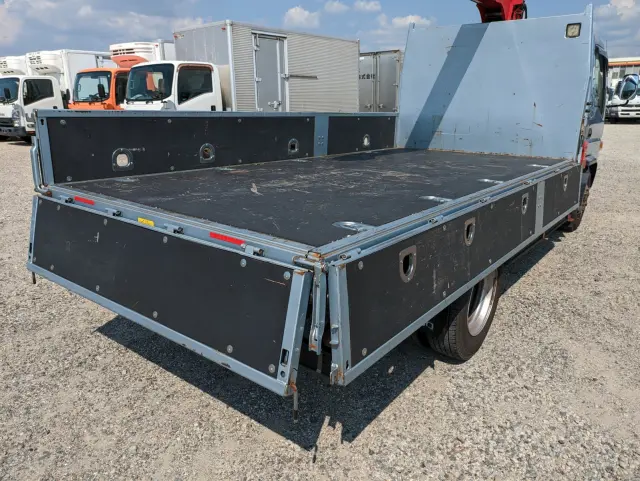 三菱 キャンター 2PG-FEA80(2WD)の写真18