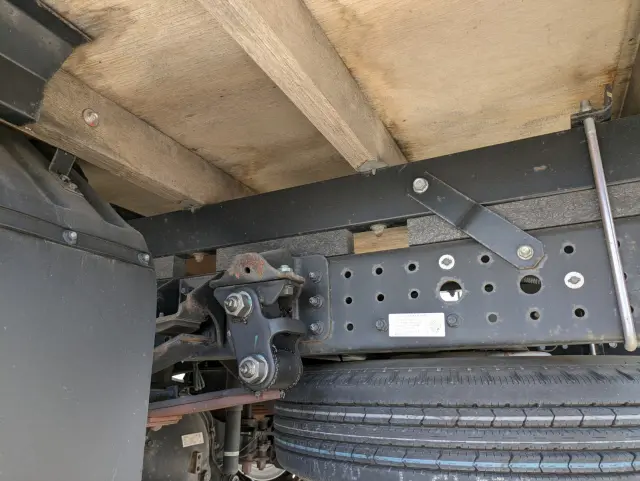 三菱 キャンター 2PG-FEA80(2WD)の写真21