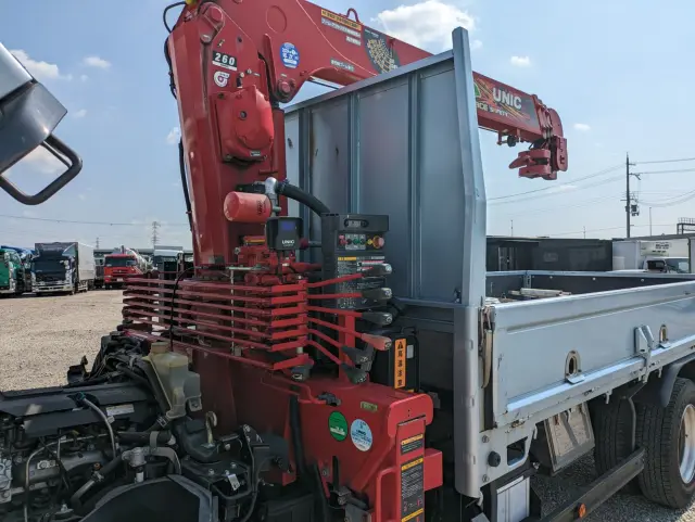 三菱 キャンター 2PG-FEA80(2WD)の写真40